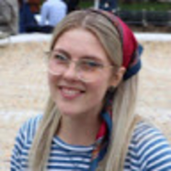 Meet your Posher, Margaret - Picture 1 of 1